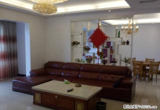 银座三室两厅，包括物管费车位一个，看房方便 - 黔西南28生活网 qxn.28life.com